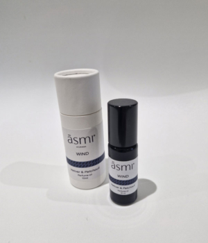 āsmi Ayurveda Parfumolie Wind, zwarte roll-on 10 ml met witte koker