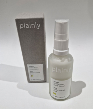 Plainly Hydraterende Handcrème Pittige Gember & Limoen, flacon met pomp en verpakking